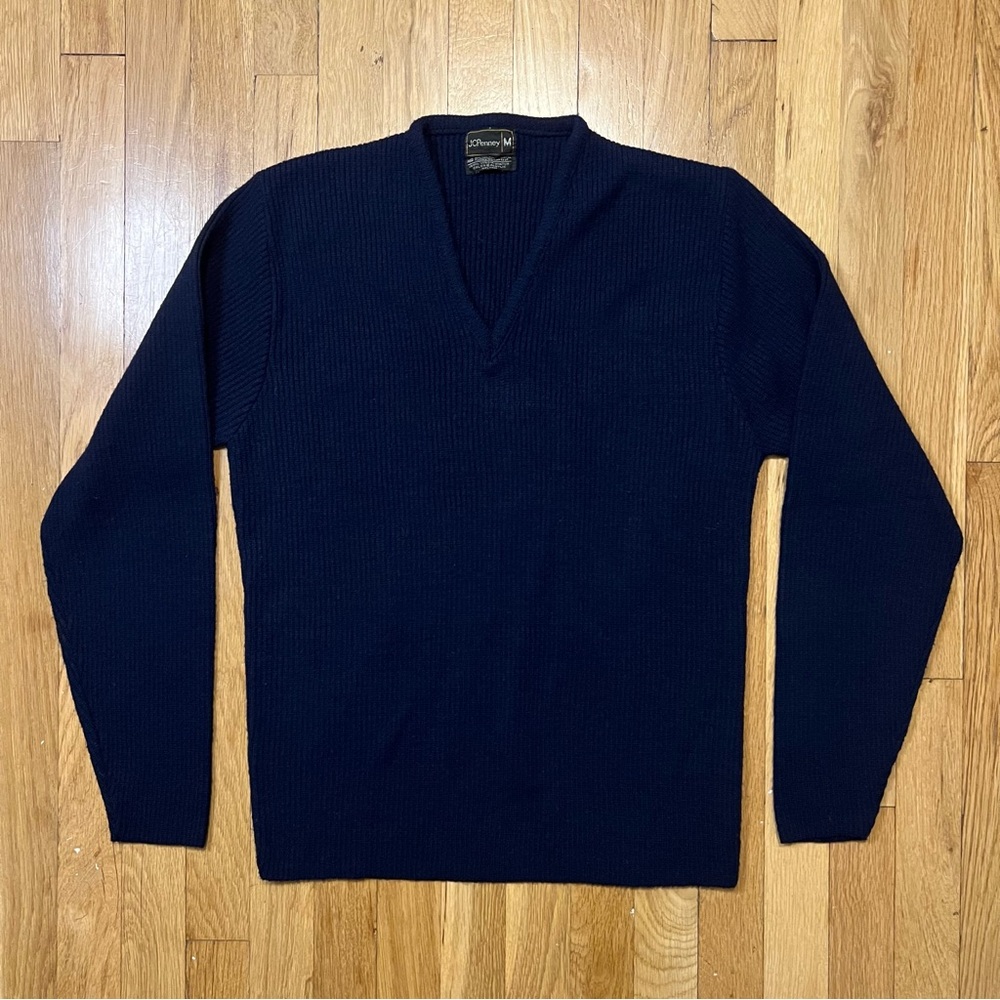 Vintage JCPenney Acrylic Medium Navy Blue V-Neck Sweater